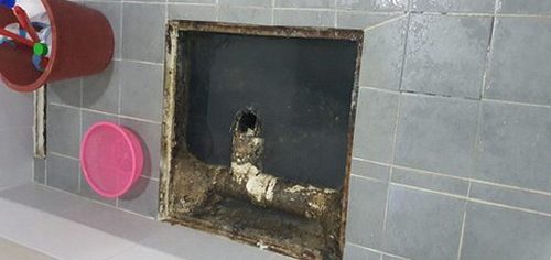 평택 하수구막힘 배수 설비별 물 빠짐과 역류 여부를 확인하는 과정
